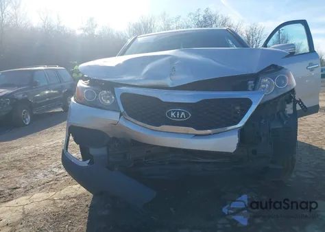 2012 Kia Sorento Lx from USA, damaged, VIN 5XYKT3A18CG204889